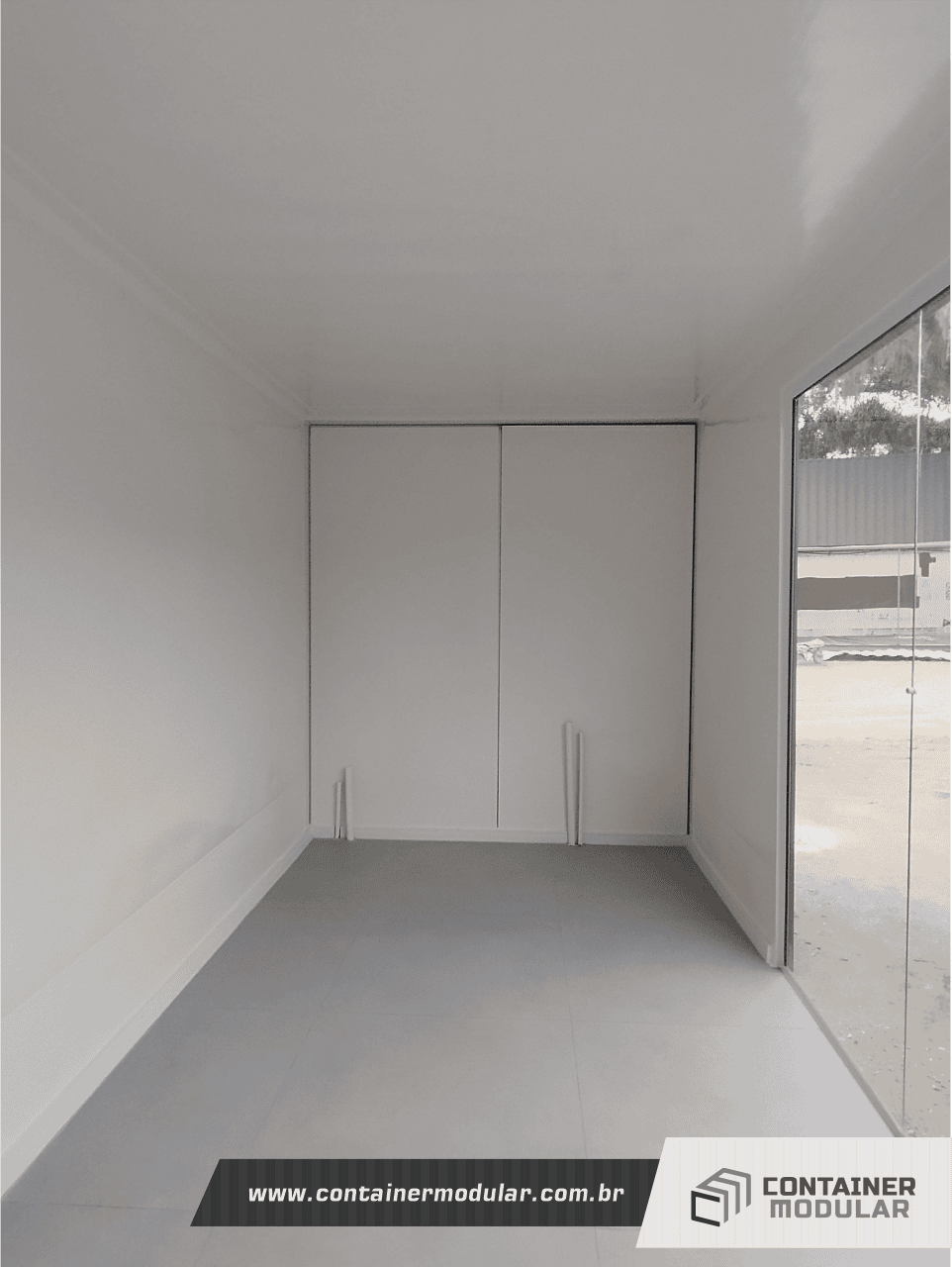 6.FOTO CONTAINER ESCRITORIO.png